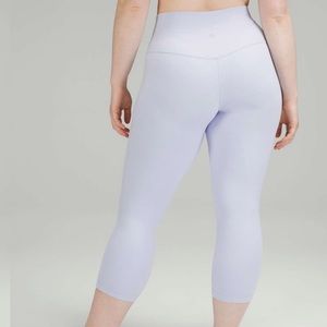 Lululemon Align High-Rise Crop Leggings 21"
Pastel Blue Size 8 M